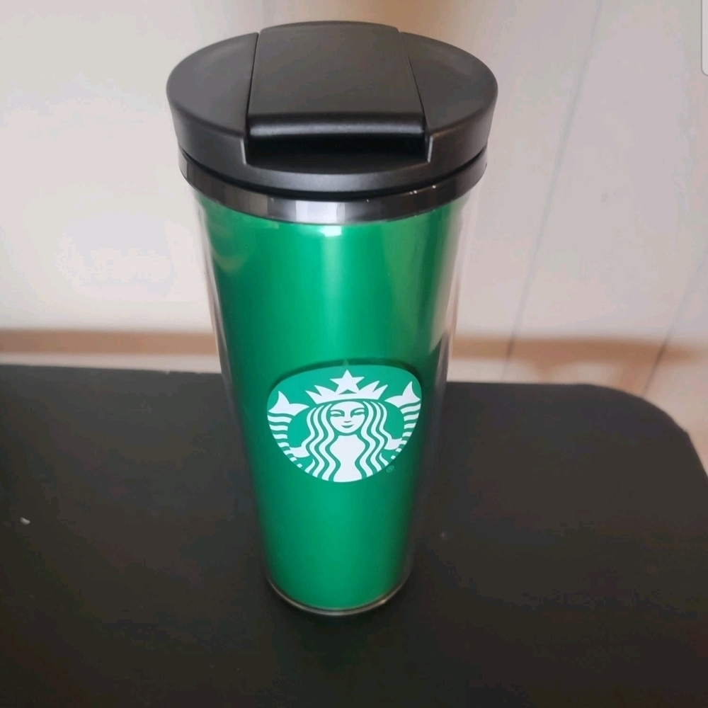Starbucks Green & Black 16 oz Plastic Logo Thermos Tumbler 2020 New